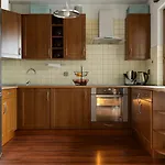 アパート Dwupoziomowy Apartament Z Garazem I Ochrona, Obok Przystanku, Zielony I Spokojny Dla Rodzin Wysoka (Wroclaw)