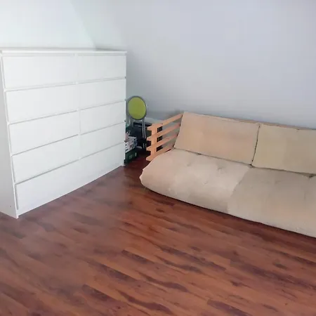 Dwupoziomowy Zielone Spokojne Rodzinne Appartamento Wysoka (Wroclaw)
