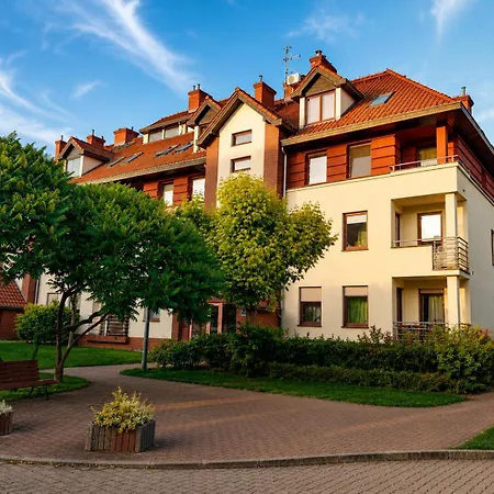 Apartman Dwupoziomowy Z Garazem I Ochrona, Obok Przystanku, I Spokojny Dla Rodzin Wysoka (Wroclaw)