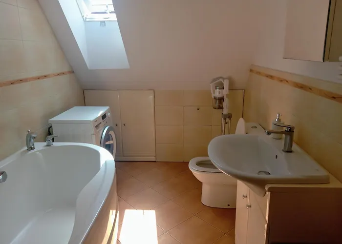 Dwupoziomowy Zielone Spokojne Rodzinne * Wysoka (Wroclaw)