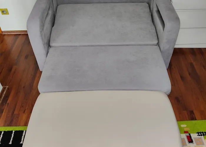 Dwupoziomowy Zielone Spokojne Rodzinne Appartamento Wysoka (Wroclaw)